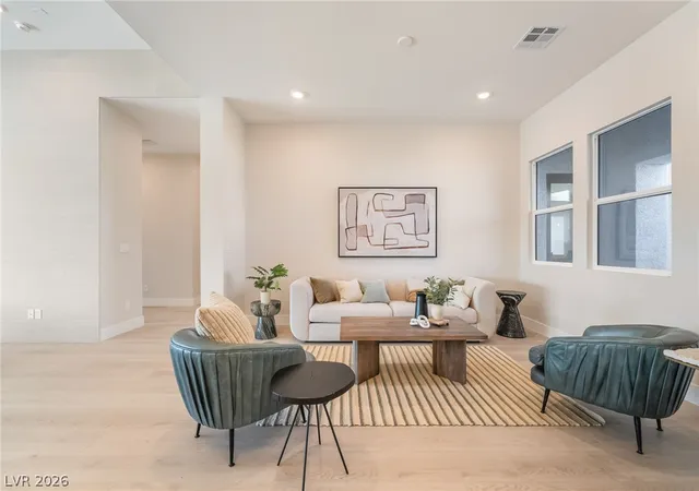 Photo 4 of Single family home for sale at 9261 Fountain Creek Ct, Las Vegas, NV 89139 | MLS# 2700224 | Listing updated on 2026-06-17