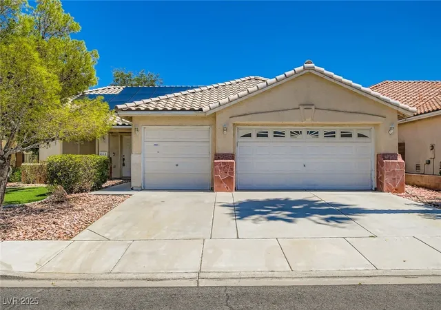 3rd image of 848 Sandhill Sage St, Henderson, NV 89052 | MLS# 2702420
