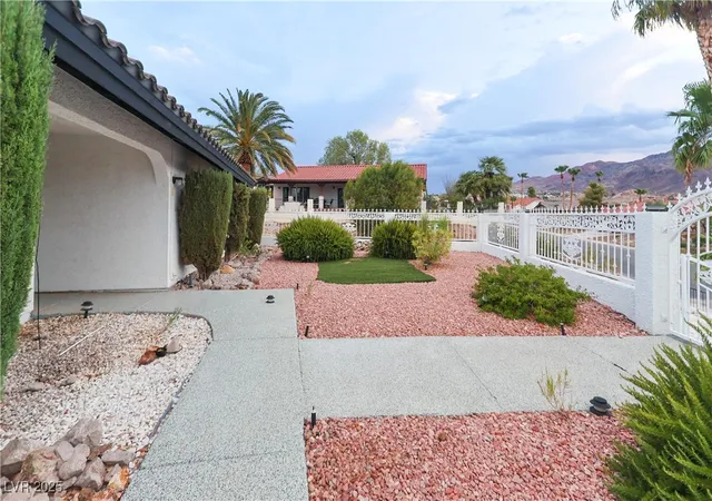 Homes for sale in Boulder City, NV | 935 Vista Lago Way, Boulder City, NV 89005 | MLS# 2702441