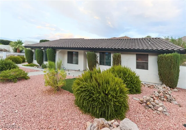 Homes for sale in Boulder City, NV | 935 Vista Lago Way, Boulder City, NV 89005 | MLS# 2702441
