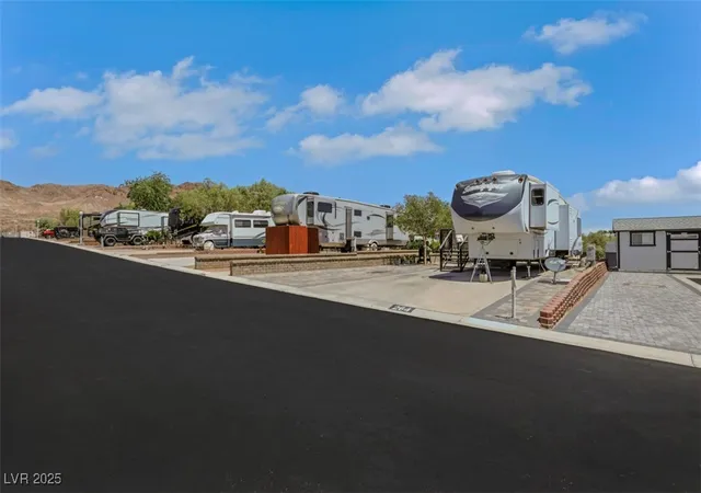 Homes for sale in Boulder City, NV | 849 Robin Way, Boulder City, NV 89005 | MLS# 2703262