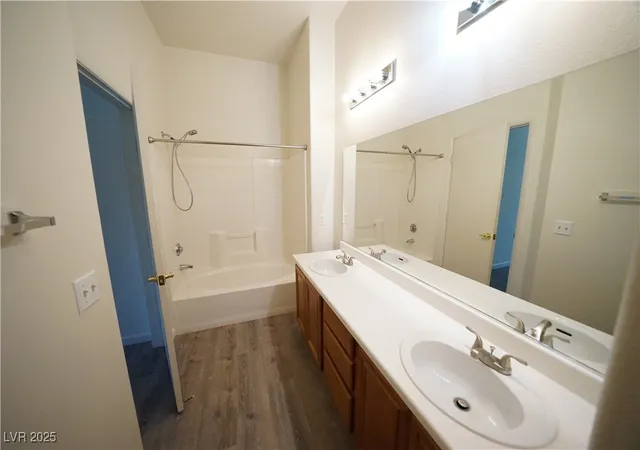 2nd image of 10245 S Maryland Pkwy, Las Vegas, NV 89183