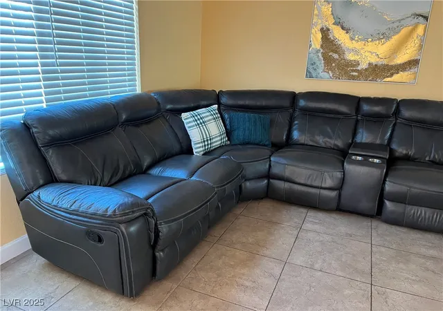 Photo 3 of Manufactured home for sale at 2273 Toiyabe St, Las Vegas, NV 89156 | MLS# 2710194 | Listing updated on 2026-06-11