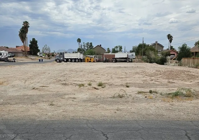 1st image of Sunrise & Phyllis, Las Vegas, NV 89110 | MLS# 2712586