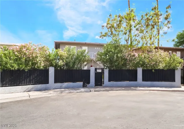 Photo 3 of Sale Pending at 493 Mckellar Cir, Las Vegas, NV 89119 | MLS# 2712999 | Listing updated on 2026-08-03
