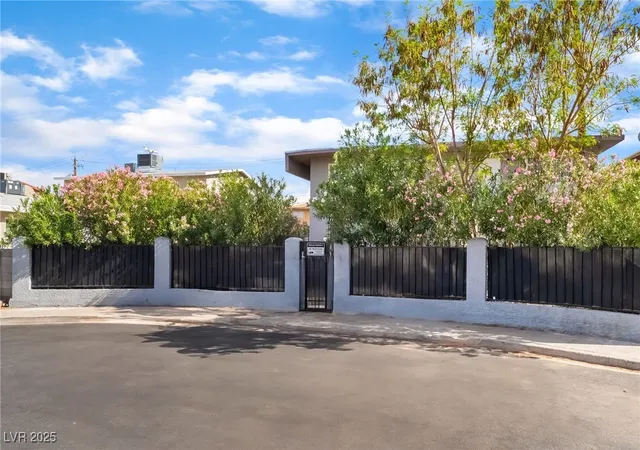 Homes for sale in Las Vegas, NV | 493 Mckellar Cir, Las Vegas, NV 89119 | MLS# 2712999