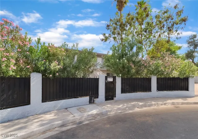 Homes for sale in Las Vegas, NV | 493 Mckellar Cir, Las Vegas, NV 89119 | MLS# 2712999