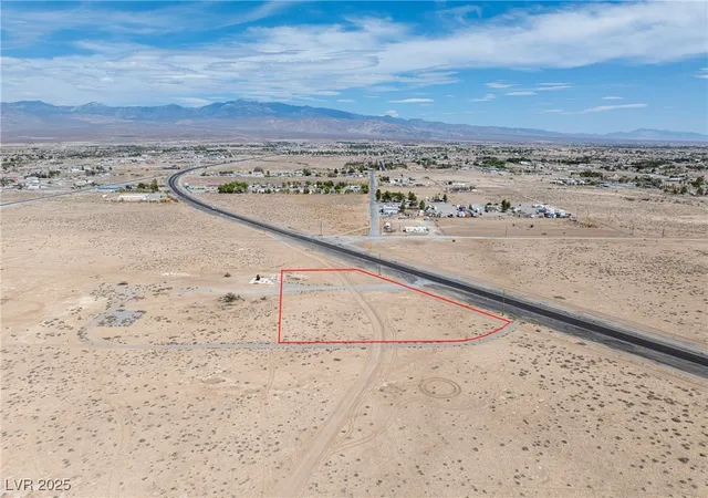 2nd image of 1590 W Nevada Hwy 372, Pahrump, NV 89048 | MLS# 2713350