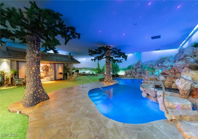 2nd image of 3970 Spencer St, Las Vegas, NV 89119 | MLS# 2713309