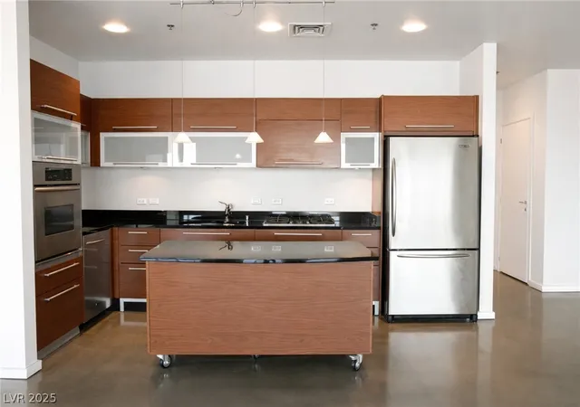 Photo 3 of Condo for sale at 900 Las Vegas Blvd #1113, Las Vegas, NV 89101 | MLS# 2716018 | Listing updated on 2026-08-24