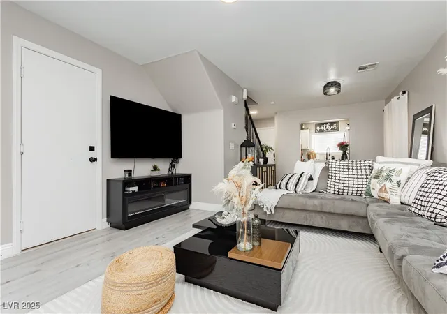 5th image of 4774 Valleyside Ave, Las Vegas, NV 89115 | MLS# 2719663