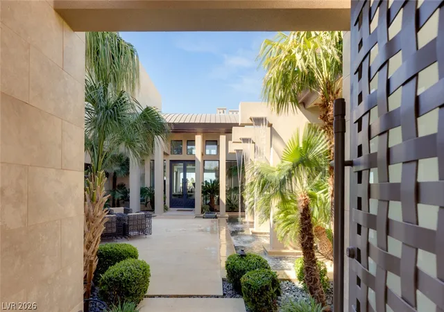 Photo 3 of Single family home for sale at 28 Painted Feather Way, Las Vegas, NV 89135 | MLS# 2716389 | Listing updated on 2026-10-02