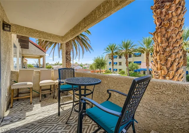 10th image of 5060 Newport Cove Dr #C, Las Vegas, NV 89119 | MLS# 2720425