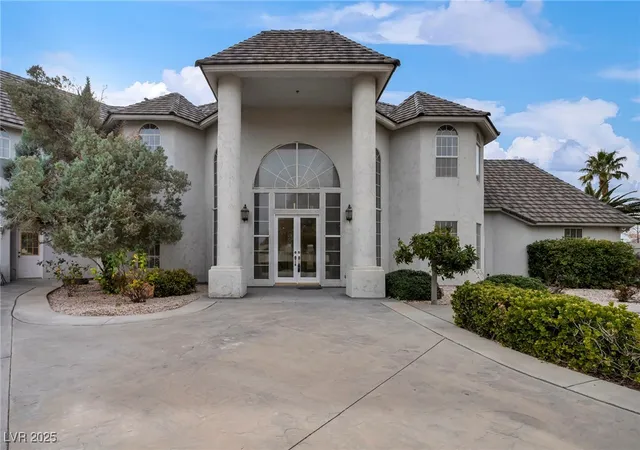 Photo 1 of Mansion for sale at 8725 Placid St, Las Vegas, NV 89123 | MLS# 2722190 | Listing updated on 2026-04-01