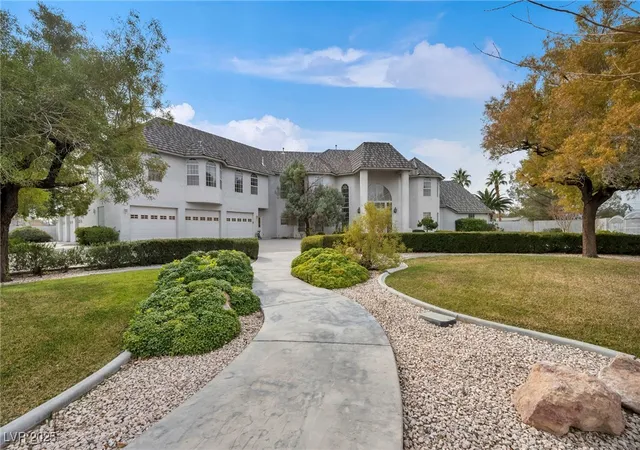 Photo 3 of Single family home for sale at 8725 Placid St, Las Vegas, NV 89123 | MLS# 2722190 | Listing updated on 2026-04-01