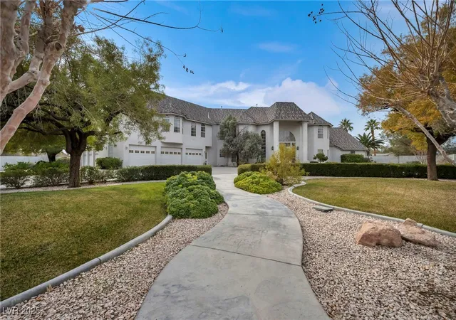 Photo 4 of Single family home for sale at 8725 Placid St, Las Vegas, NV 89123 | MLS# 2722190 | Listing updated on 2026-04-01