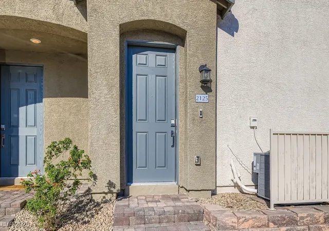 Photo 4 of Townhouse for sale at 275 Callen Fls Ave #2125, Henderson, NV 89011 | MLS# 2720867 | Listing updated on 2026-03-26