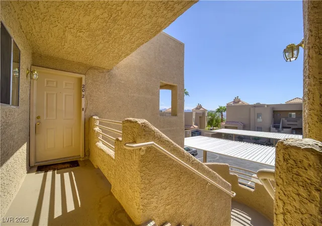 5th image of 2232 Aspen Mirror Way #202, Laughlin, NV 89029 | MLS# 2721366