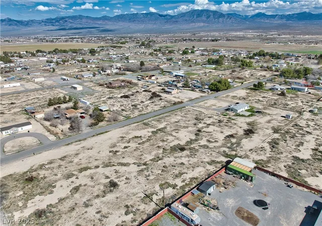 Homes for sale in Pahrump, NV | 951 W Betty Ave, Pahrump, NV 89060 | MLS# 2722852