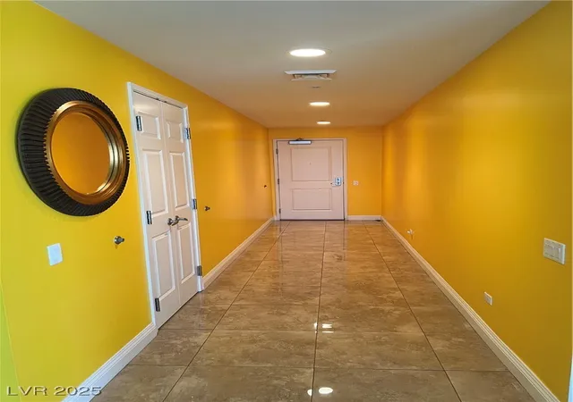 2nd image of 200 W Sahara Ave #601, Las Vegas, NV 89102 | MLS# 2722874