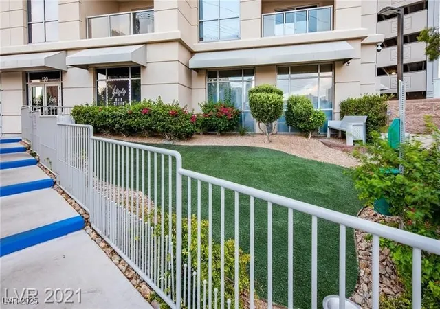 74th image of 200 W Sahara Ave #601, Las Vegas, NV 89102 | MLS# 2722874