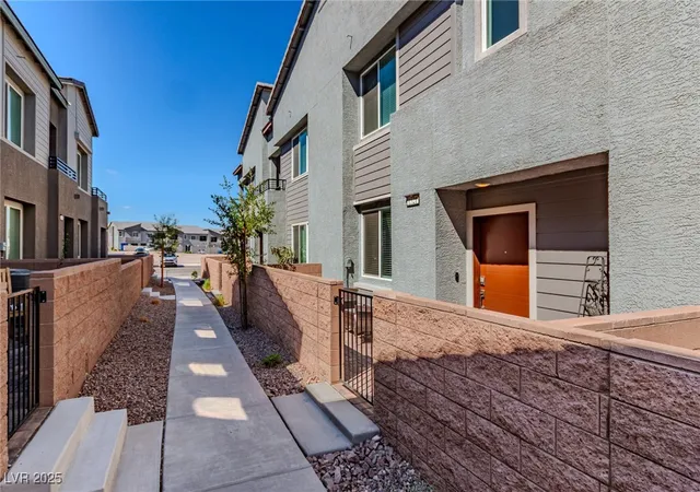 Photo 1 of Townhouse for sale at 1521 Eva Crossing Pl, Henderson, NV 89002 | MLS# 2723222 | Listing updated on 2026-06-23