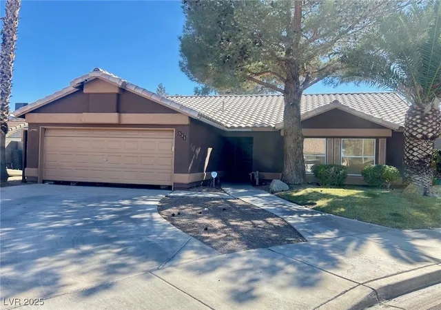 Photo 1 of Single family home for sale at 533 Calypso Dr, Henderson, NV 89002 | MLS# 2723776 | Listing updated on 2026-06-16