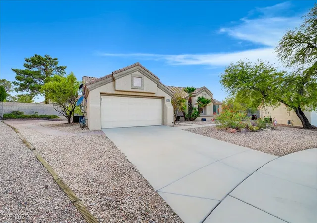Photo 1 of Single family home for sale at 3033 Merimar Dr, Las Vegas, NV 89134 | MLS# 2724352 | Listing updated on 2026-09-26
