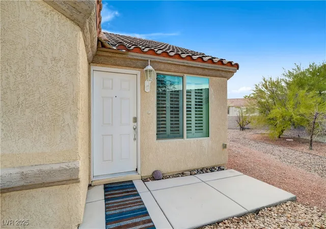 Photo 3 of Single family home for sale at 3033 Merimar Dr, Las Vegas, NV 89134 | MLS# 2724352 | Listing updated on 2026-09-26