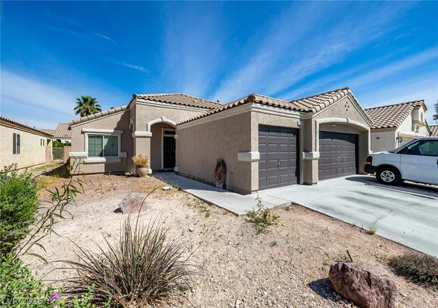Photo 2 of Single family home for sale at 3924 W Colton Ave, North Las Vegas, NV 89032 | MLS# 2725914 | Listing updated on 2026-06-25