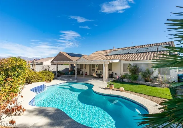3rd image of 3519 Trotting Horse Rd, North Las Vegas, NV 89032 | MLS# 2726736