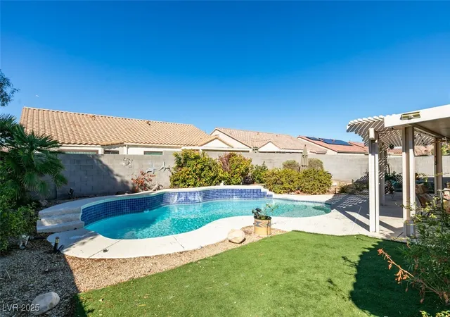 4th image of 3519 Trotting Horse Rd, North Las Vegas, NV 89032 | MLS# 2726736