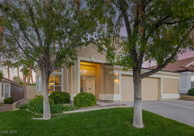 Homes for sale in Henderson, NV | 314 Dazzling Ter, Henderson, NV 89012 | MLS# 2725336