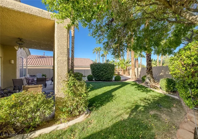 Homes for sale in Henderson, NV | 314 Dazzling Ter, Henderson, NV 89012 | MLS# 2725336