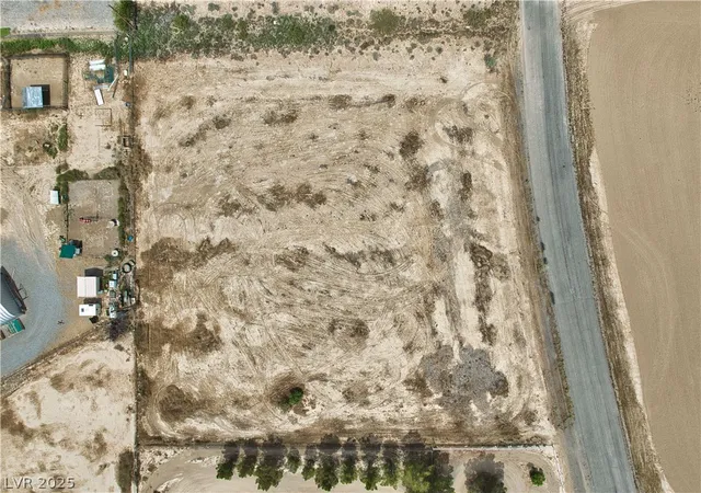 Homes for sale in Pahrump, NV | 3240 S Prairie Ave, Pahrump, NV 89048 | MLS# 2727988