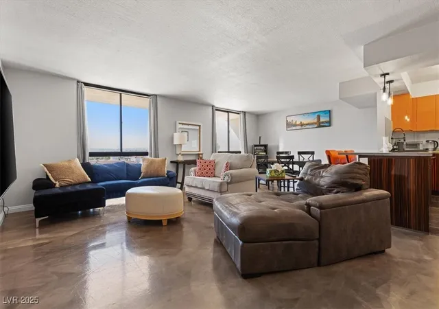 1st image of 3930 University Ctr Dr, Las Vegas, NV 89119