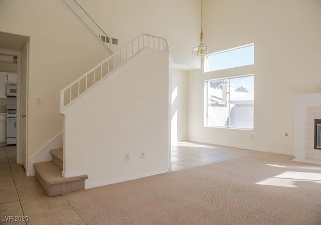 Photo 2 of Single family home for sale at 6984 Wineberry Dr, Las Vegas, NV 89119 | MLS# 2726362 | Listing updated on 2026-07-19