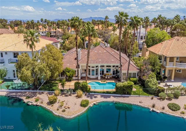 Photo 1 of Single family home for sale at 2209 Glenbrook Way, Las Vegas, NV 89117 | MLS# 2728838 | Listing updated on 2026-08-27