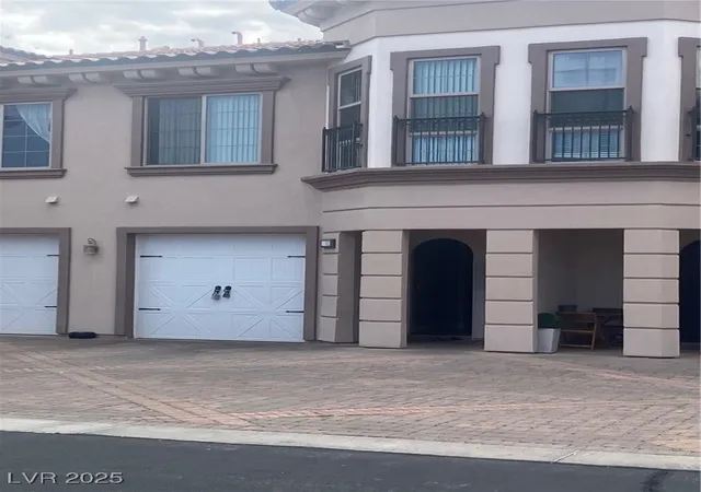 2nd image of 32 Via Vasari #103, Henderson, NV 89011 | MLS# 2729759