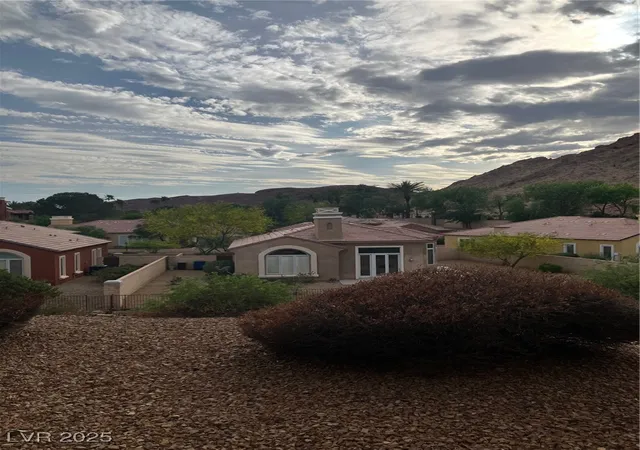 Homes for sale in Henderson, NV | 32 Via Vasari, Henderson, NV 89011