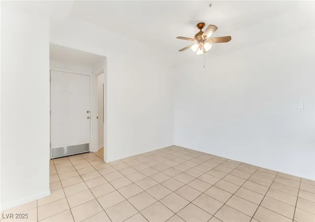 5th image of 3550 Bay Sands Dr #1098, Laughlin, NV 89029 | MLS# 2730464