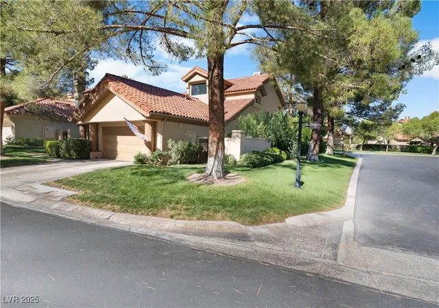 Photo 2 of Single family home for sale at 7960 Bermuda Dunes Ave, Las Vegas, NV 89113 | MLS# 2730851 | Listing updated on 2026-07-13