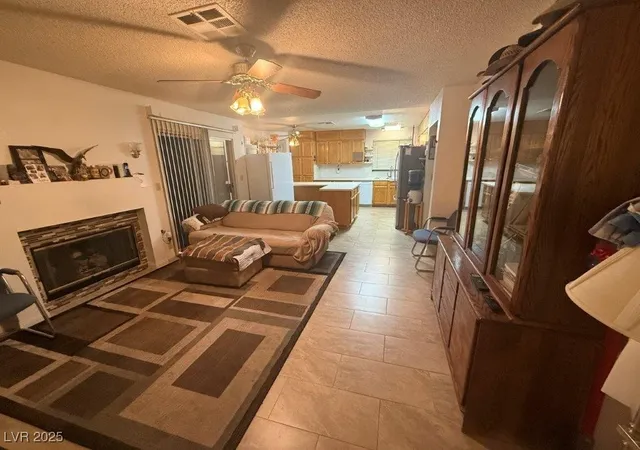 Photo 4 of Single family home for sale at 1325 Maplegrove Cir, Las Vegas, NV 89108 | MLS# 2731178 | Listing updated on 2026-04-23
