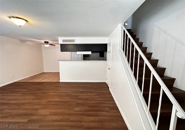 4th image of 1309 Dorothy Ave, Las Vegas, NV 89119
