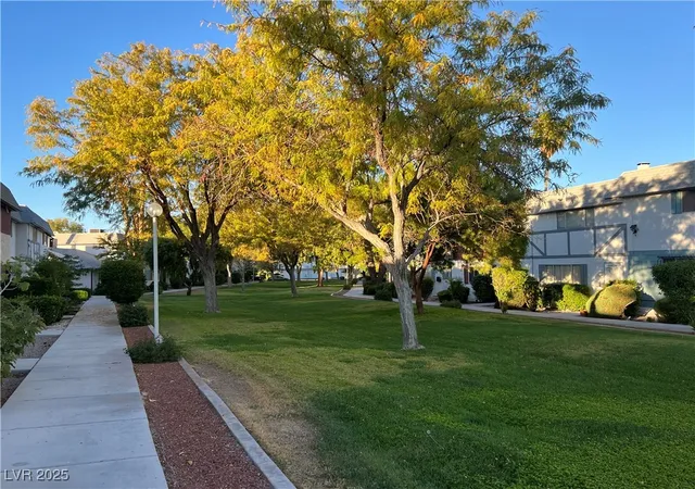 Photo 3 of Townhouse for sale at 231 Greenbriar Townhouse Way, Las Vegas, NV 89121 | MLS# 2732549 | Listing updated on 2026-01-31