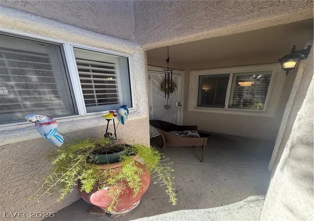 Photo 4 of Townhouse for sale at 557 Yacht Harbor Dr, Las Vegas, NV 89145 | MLS# 2732846 | Listing updated on 2026-07-25
