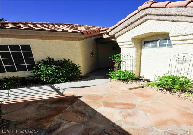 3rd image of 7920 Ben Hogan Dr, Las Vegas, NV 89149 | MLS# 2732769