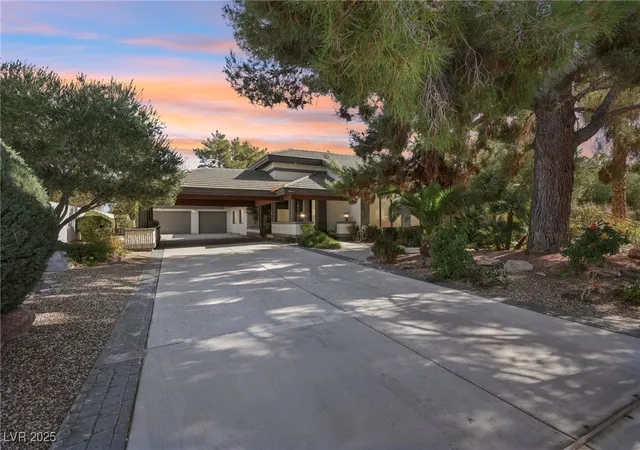 Photo 1 of Single family home for sale at 3140 Montessouri St, Las Vegas, NV 89117 | MLS# 2730560 | Listing updated on 2026-01-10