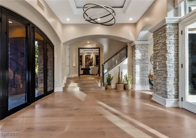 5th image of 5 Wood Creek Ct, Las Vegas, NV 89141 | MLS# 2733089