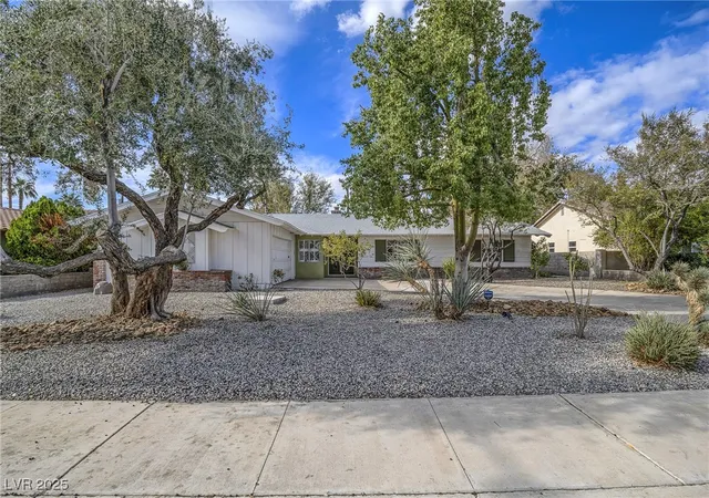 Photo 2 of Single family home for sale at 1716 Chapman Dr, Las Vegas, NV 89104 | MLS# 2733592 | Listing updated on 2026-03-14